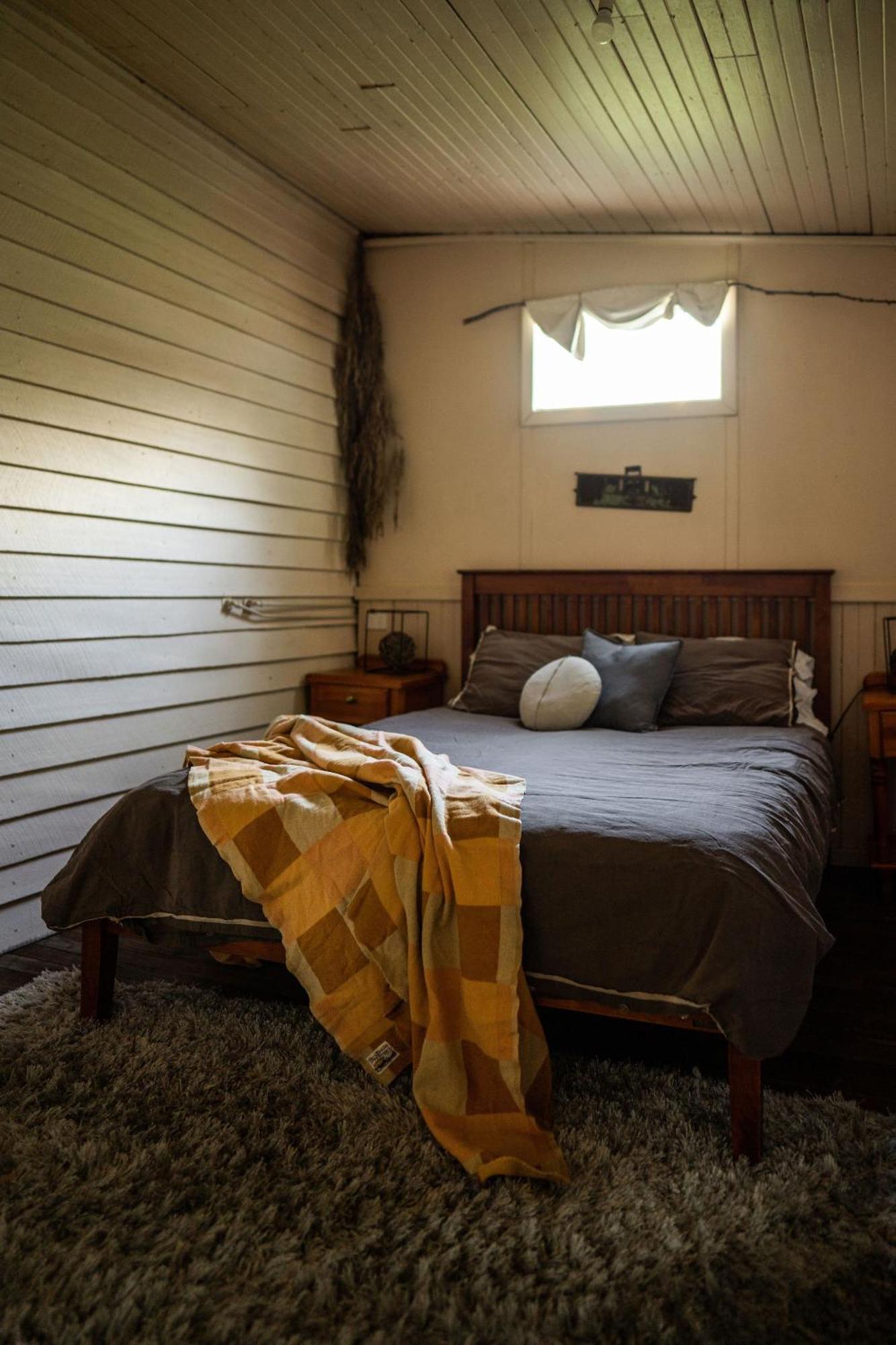 Cosy Farmstay: Green Cabin At Whispering Woods Beedelup Ngoại thất bức ảnh